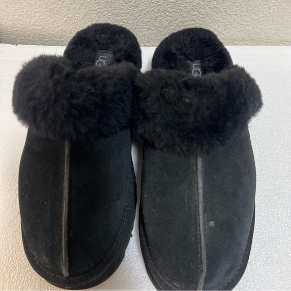 UGG DISQUETTE PLATFORM SLIPPER WOMEN'S BLACK SIZE 9 - Picture 1 of 11